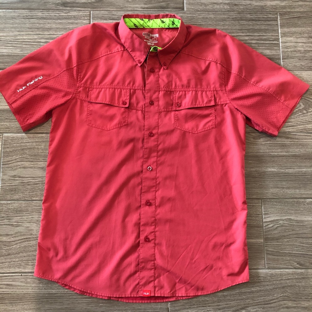 Huk Fishing Button Down Shirt - Size Large